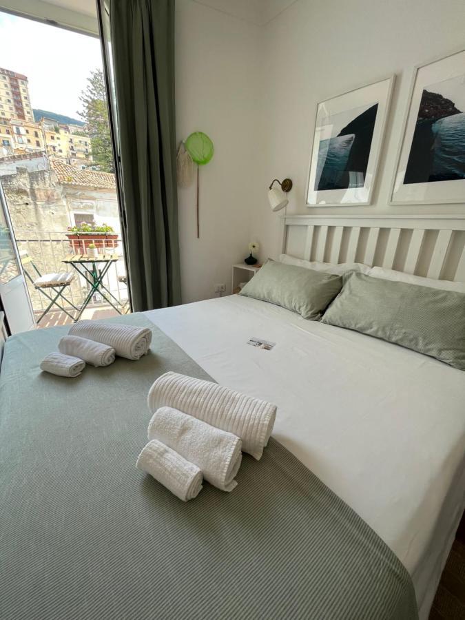 Pizzo Central House Bagian luar foto
